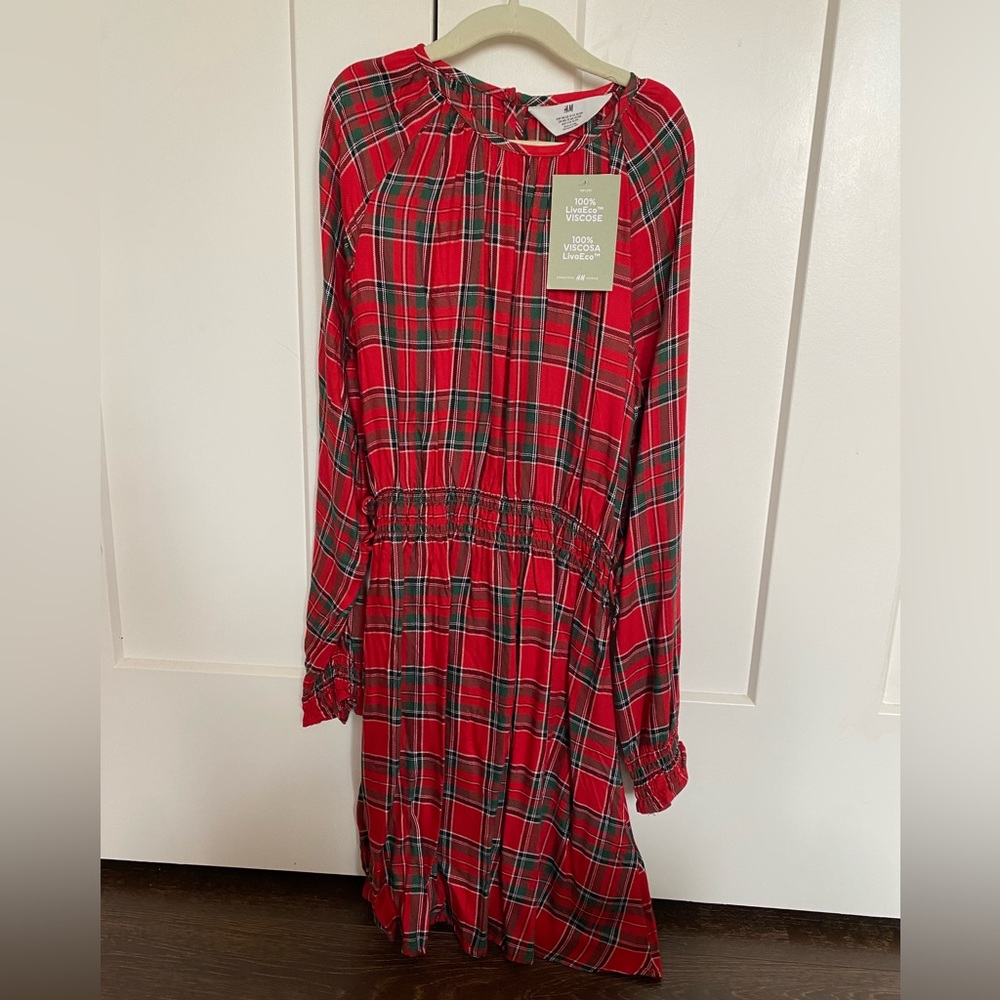 NWT H&M Christmas Dress size 10/11